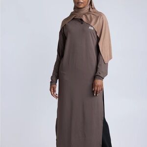 Fith modest gym wear